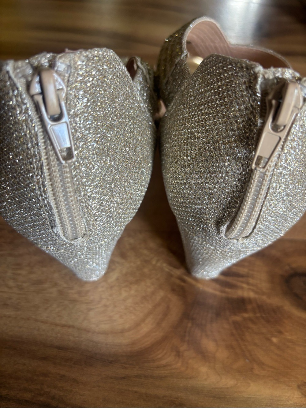 Gold Sparkle Wedge Sandals Women Size 9.5 - Picture 6 of 11